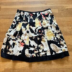 Renuar black yellow knee length a-line skirt size 16
 b22